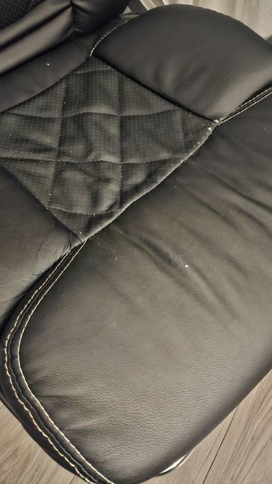 Scaun de birou negru