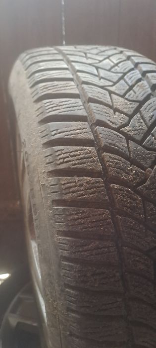 Jante de aluminiu și cauciucuri