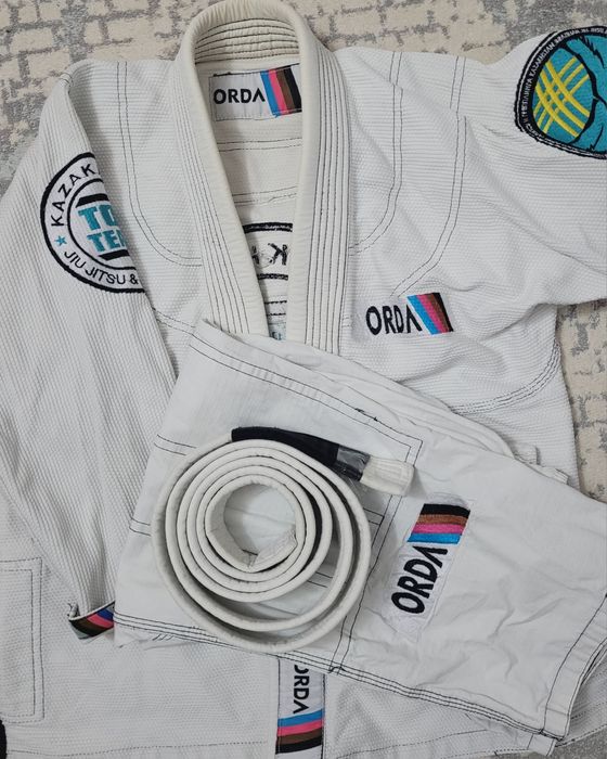 Комплект кимоно JIU JITSU & GRAPPLING
