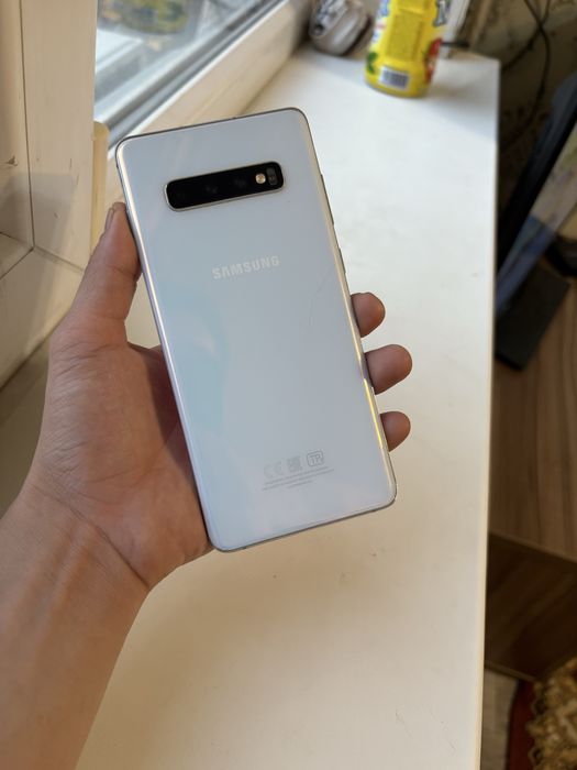 Samsung S10 Plus 128гб
