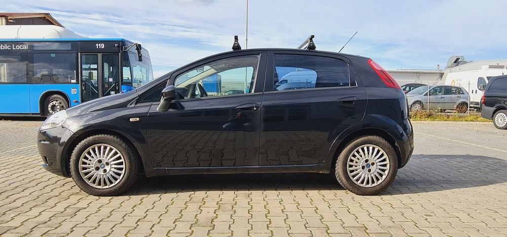 Fiat grande punto 1.4 benzina, 77cp,2006,156000km, dublu climatronic