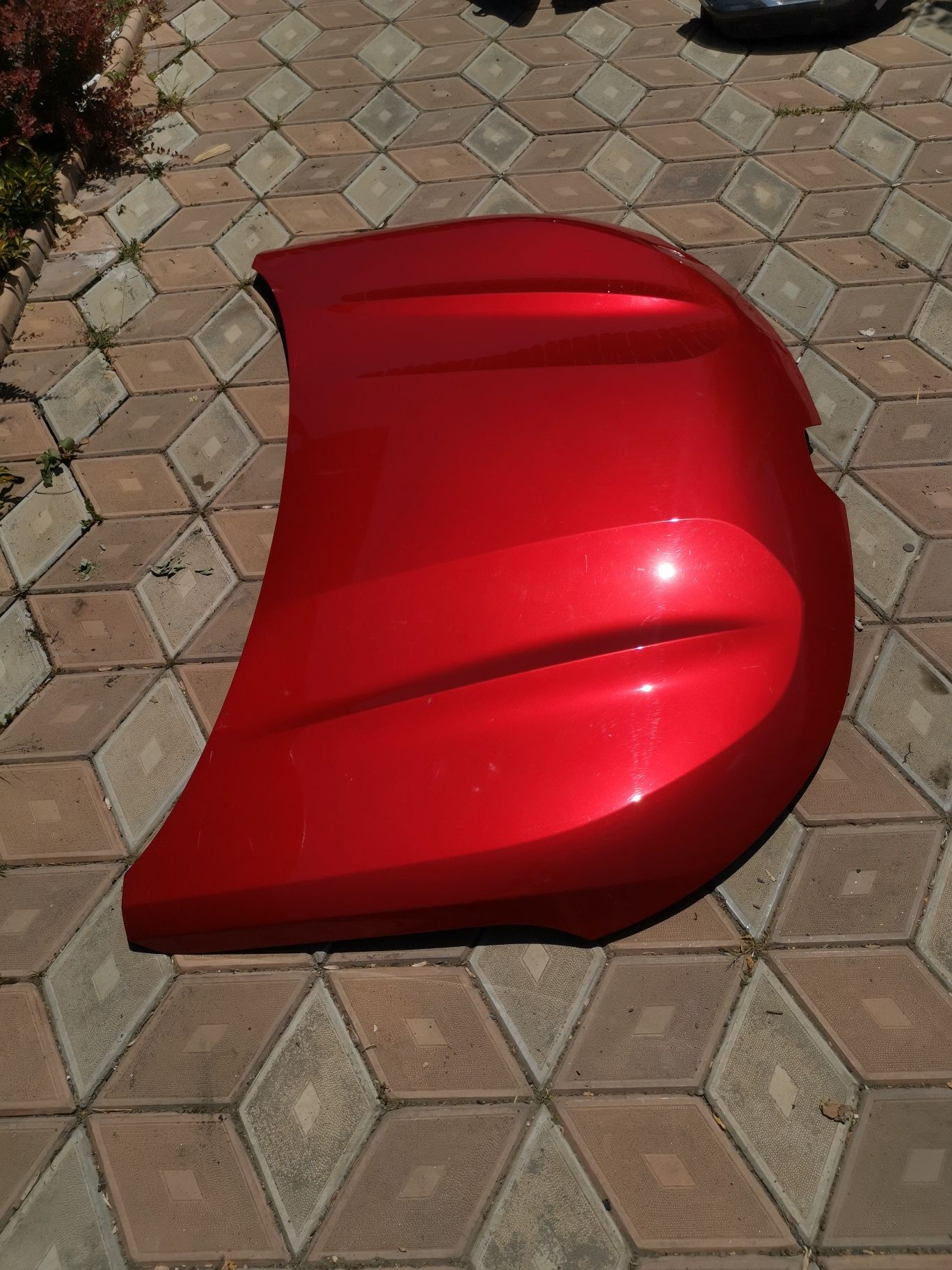 Capota motor Renault Austral