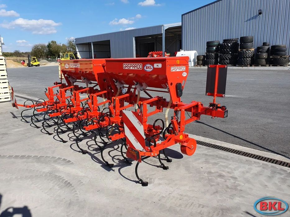 Gaspardo HL 6 R 8 R, HP 4R *** Prasitoare profesionala, Fertilizare, Cadru fix, 5 organe de lucru