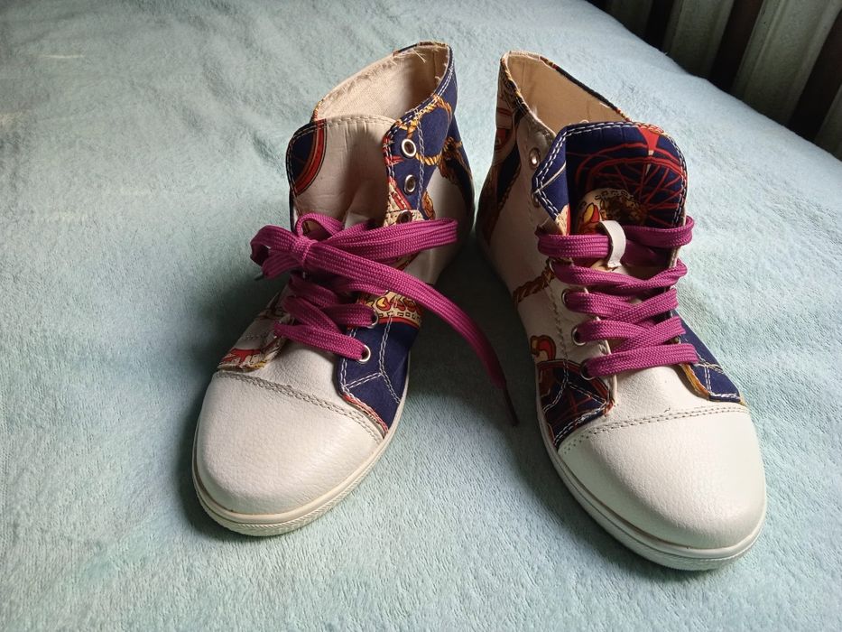 Женские ботиночки демисезонные