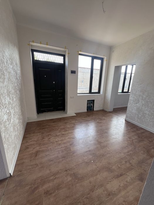 Nazarbek 4 xona kotej kadastr bor