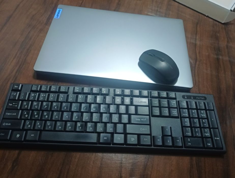 Klaviatura va sichqoncha sotiladi