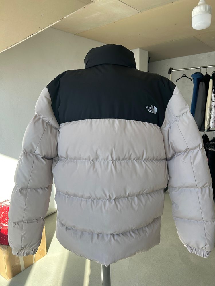 Geaca The North Face marimea XXL