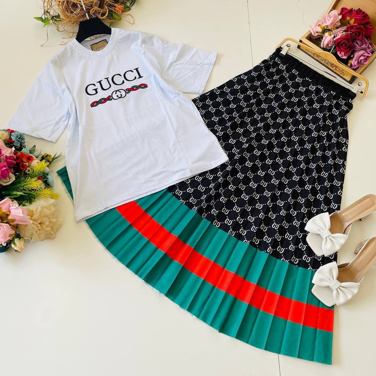 Seturi damă Gucci ,tricou + fusta lungă ,sigla cusută.