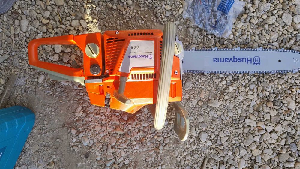 Husqvarna 365 моторен трион  с бонус верига