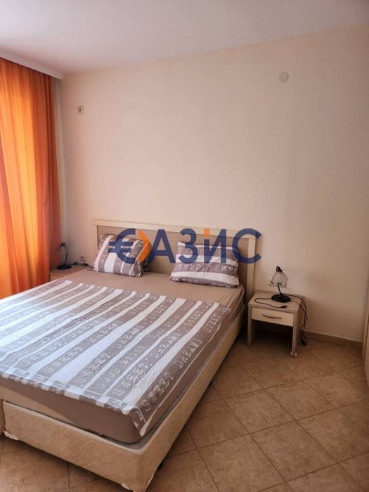 Продава се Двустаен апартамент в к.к. Слънчев бряг - 65 кв.м за 1124 €/кв.м - Снимка #4