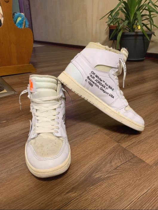 jorsan 1 off-white