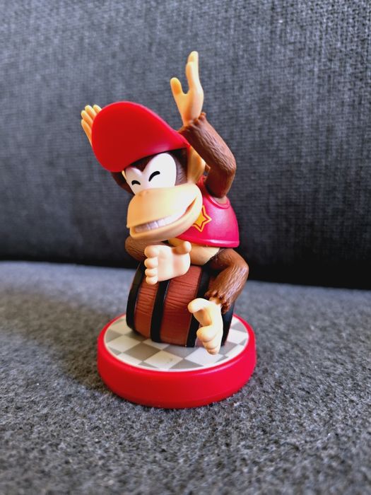 Продавам Amiibo фигурка!