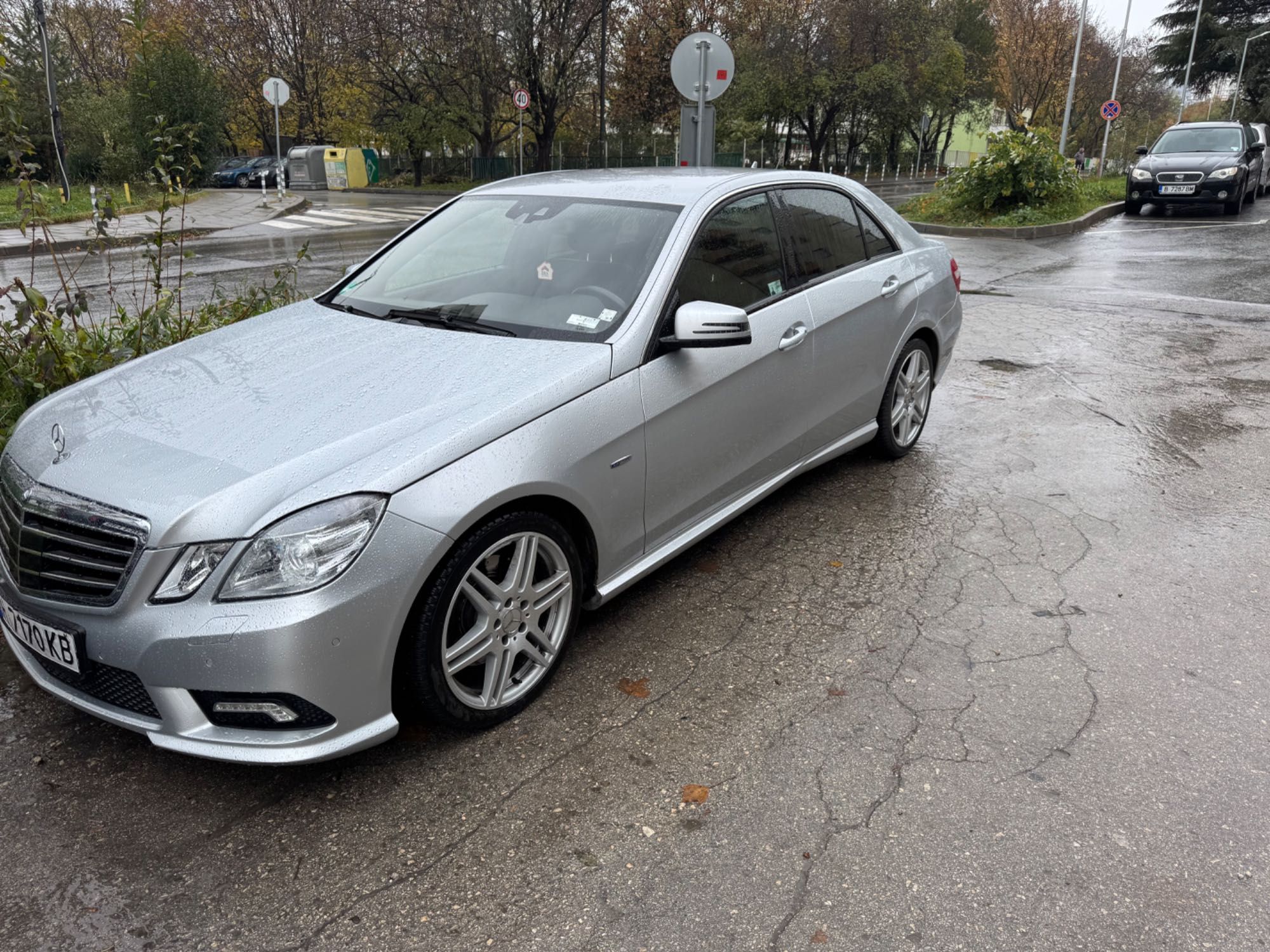Мерцедес AMG Е-300 V6