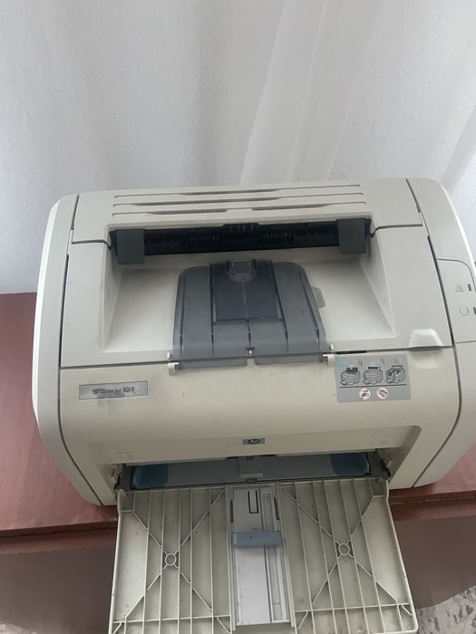 Продам принтер HP