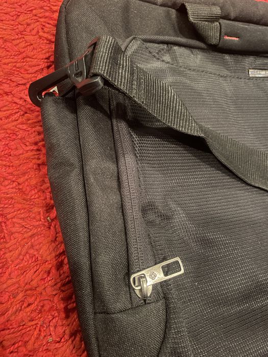 Geanta laptop Samsonite Guardit