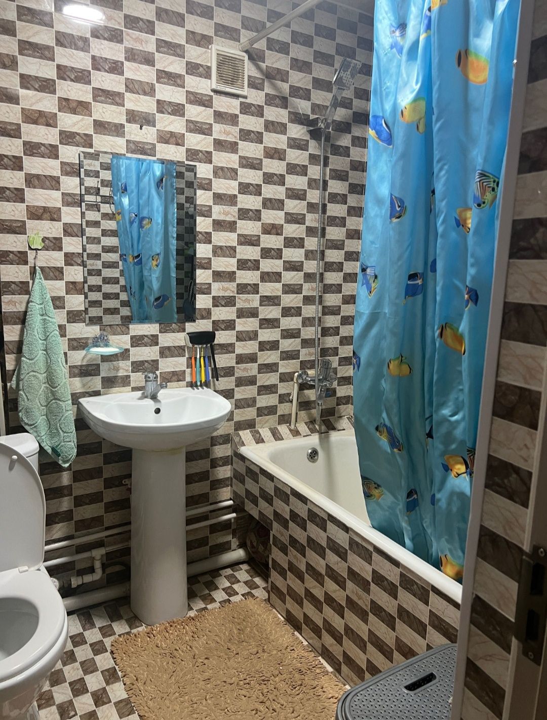 Продается 3/2/4 Академ Городок It park  Кирпич 2х6 балкон