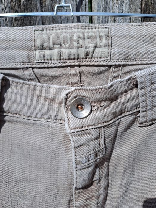 Blugi Closed originali