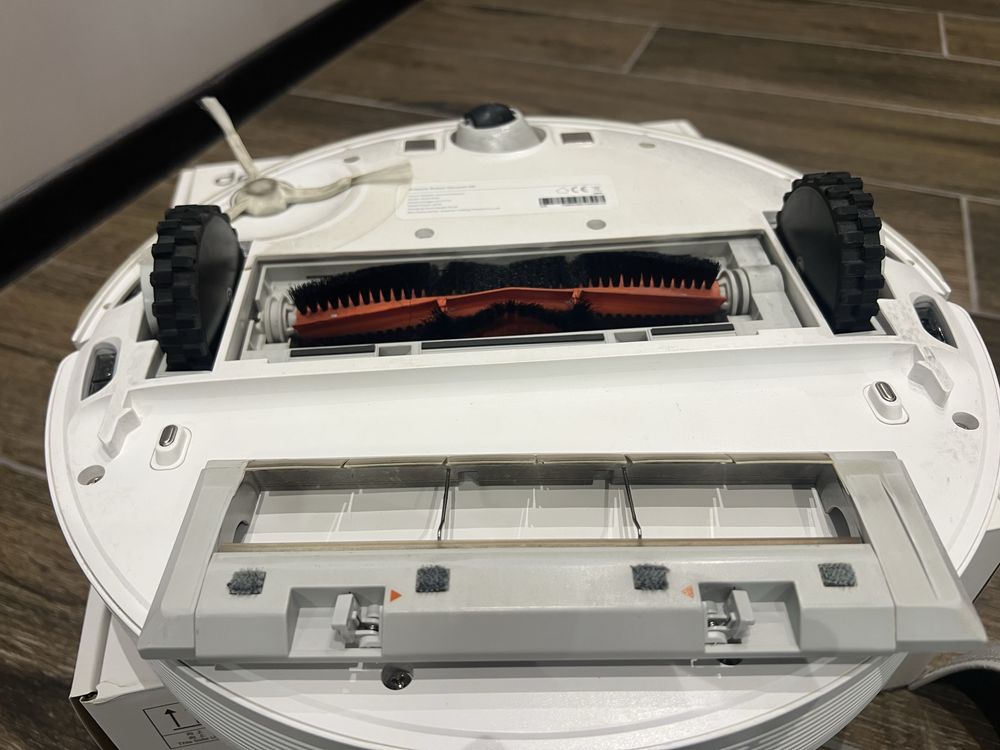 Dreame D9 vacum robot