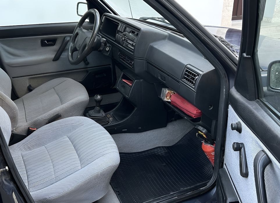 Volkswagen Golf 2