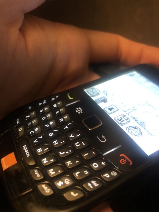 BlackBerry Curve 8520