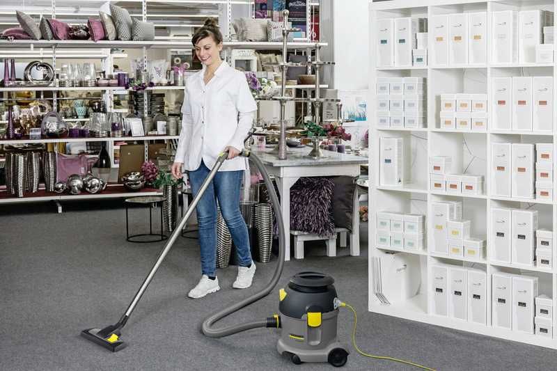 Пылесос Karcher 101 Adv