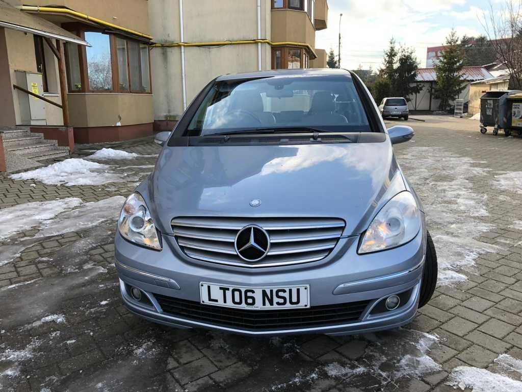 Dezmembrez Mercedes B Class B 160 / B 180 / piese din dezmembrari