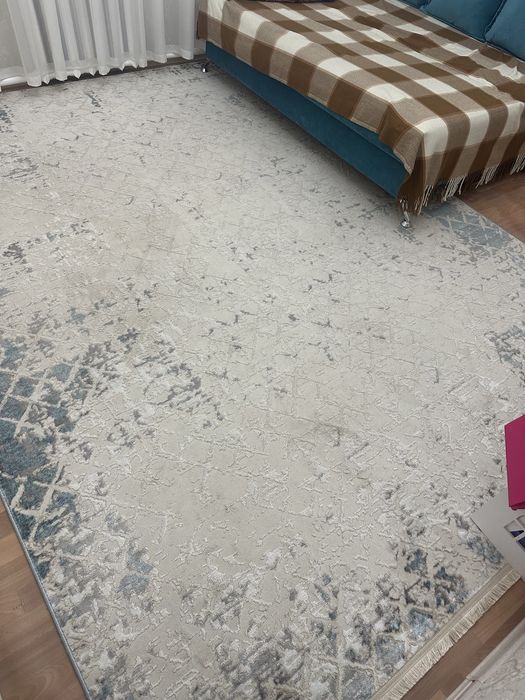 Ковер размером 2,5х3,0