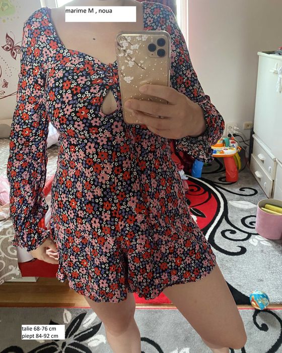 Salopeta de vara inflorata marime M sau L noua femei vascoza