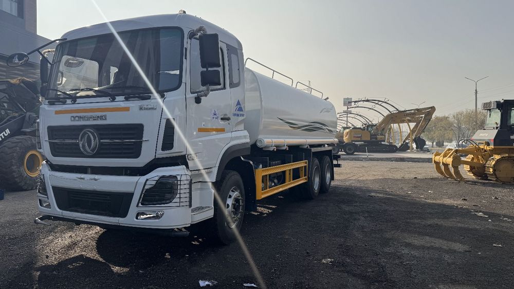 Тайёр 20 тонна Водавоз (поливомоечная автомобил)