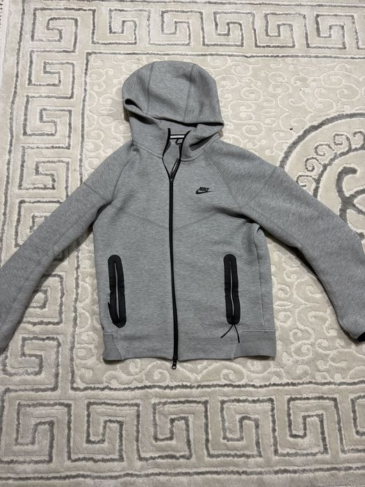 Nike Tech Fleece Сив