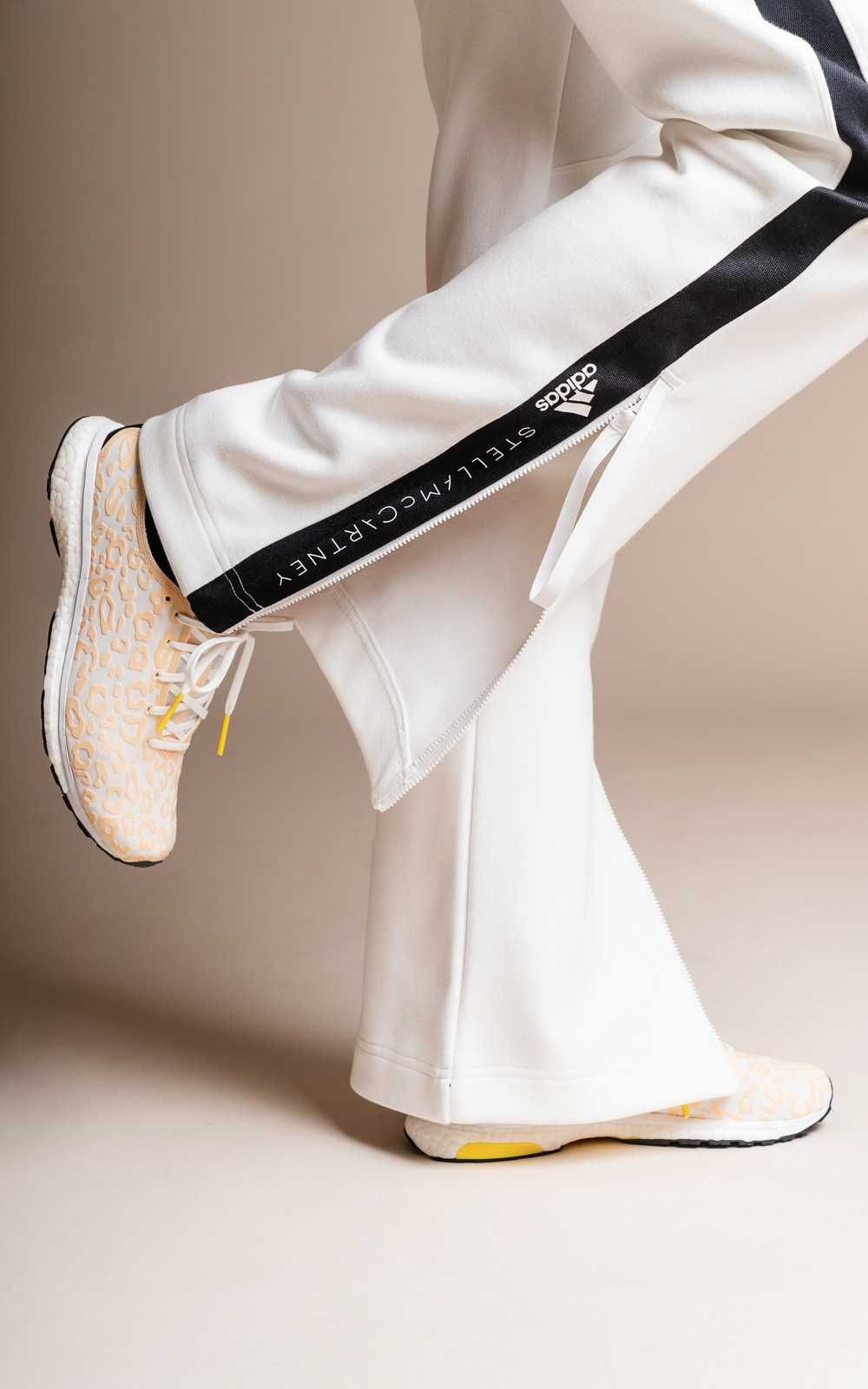 Оргинални маратонки * ADIDAS ADIZERO by Stella McCartney * EU37 1/3