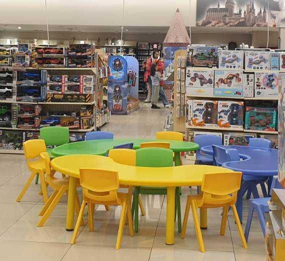 Стол пластиковый детский