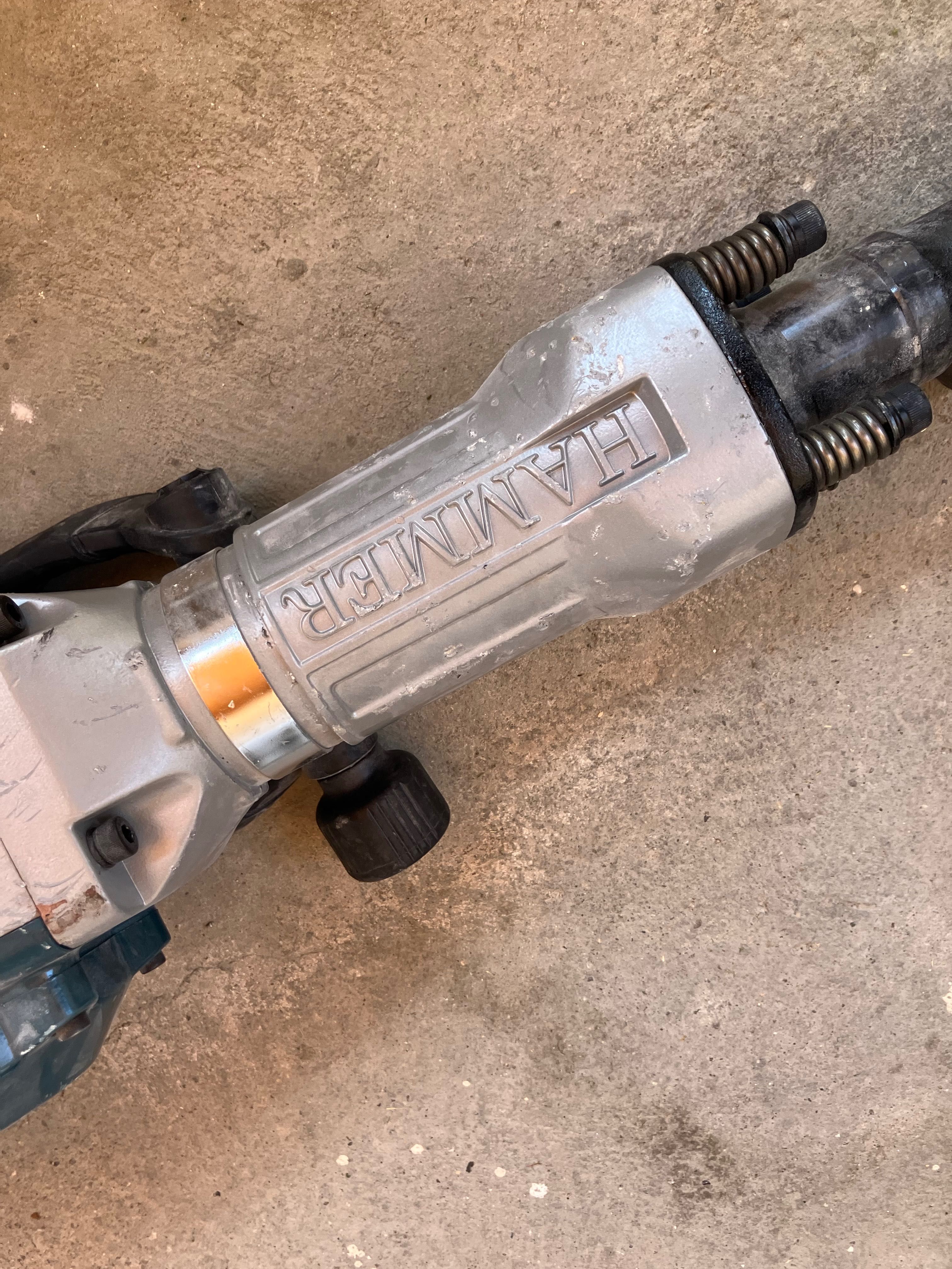 Bosch Къртач Vibration Control Hammer GSH 16-30 Professional