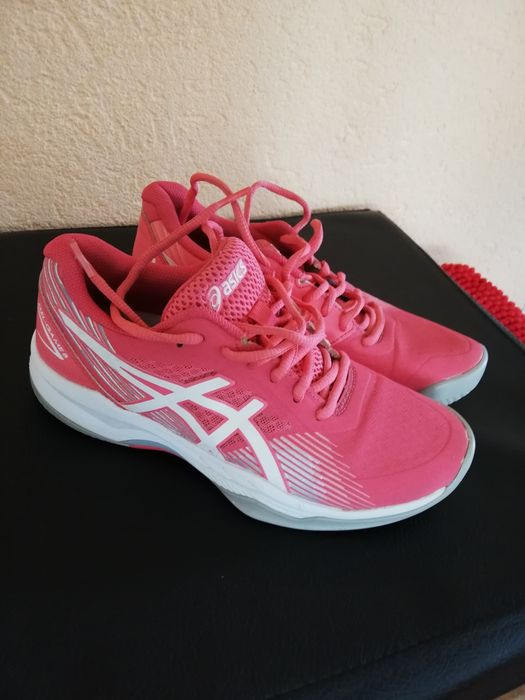Adidași Asics nr 36 damă