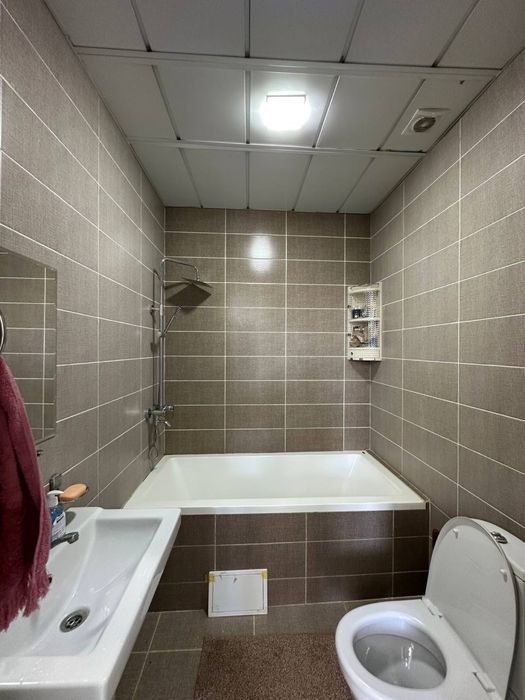 Учкахрамон постдан 6 км кирганда Хожи отада 4 сотих