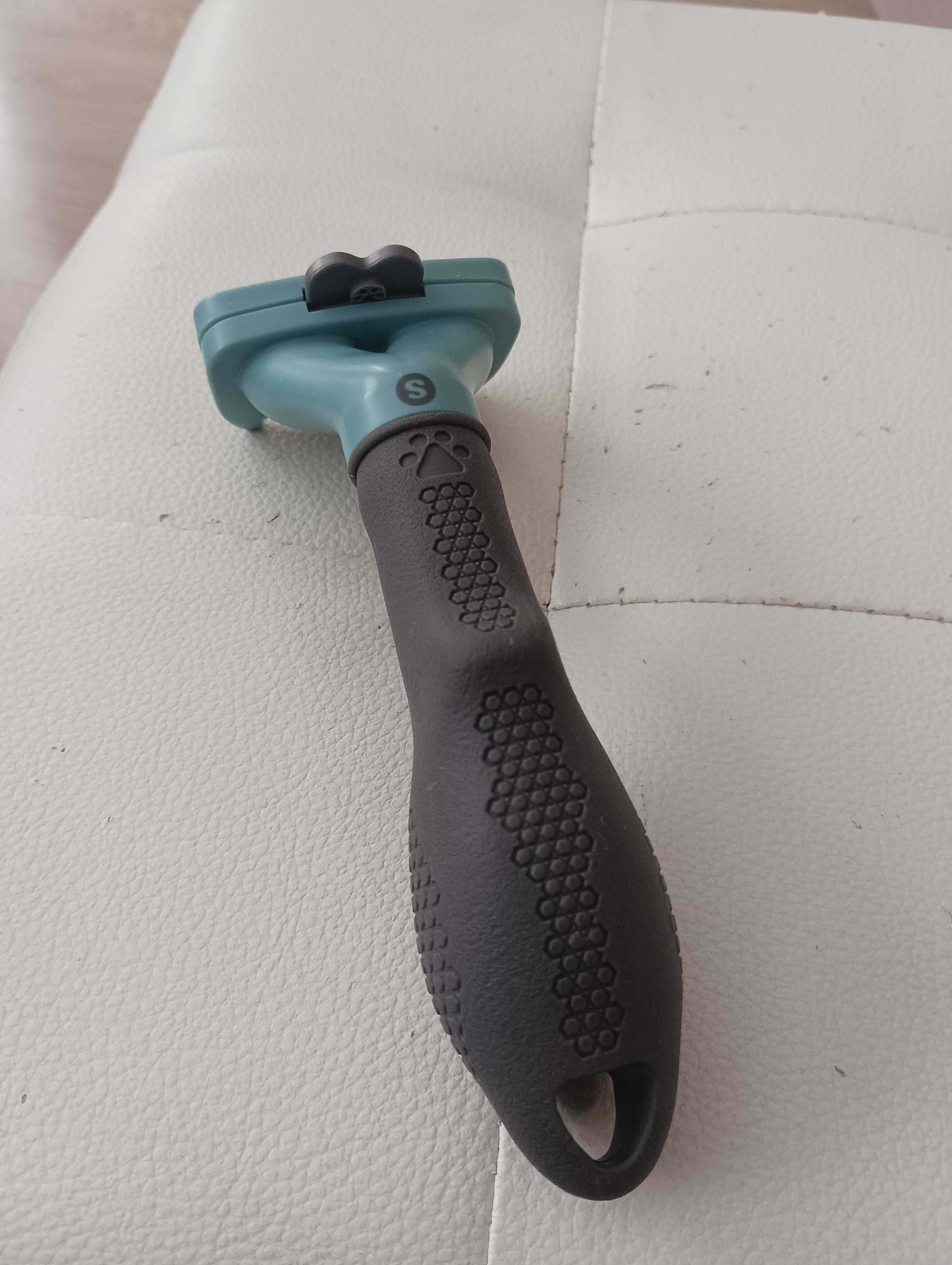 Гребен Furminator S за котки с дълга козина