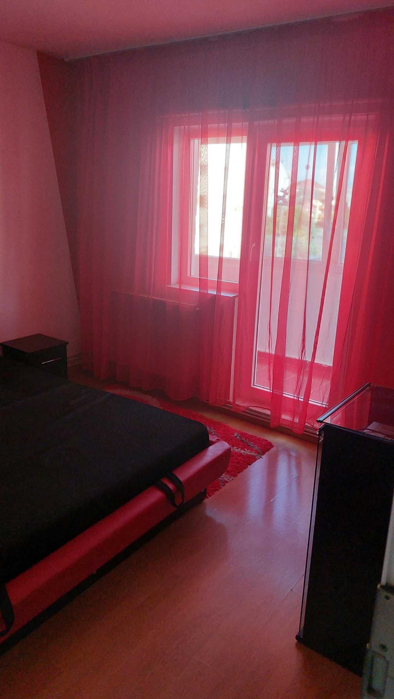 apartament 3 camere