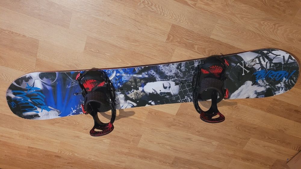 Placa snowboard Burton Channel 152 cu legături Burton Scribe EST