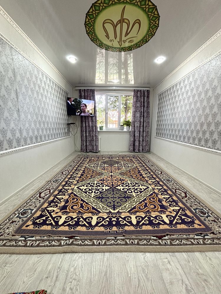 Продается 2х ком квартира район Зигзаг