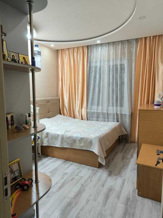 Продается квартира Чиланзар 14  2в3/3/4 , балкон 2*6,улучшенка