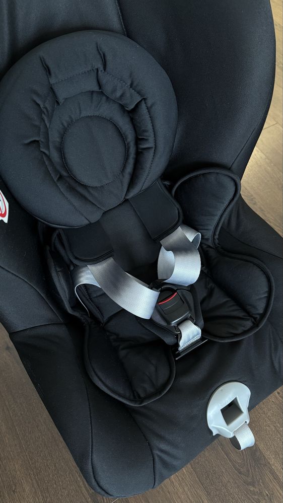 Автокресло Britax Römer first class от 0-18 кг