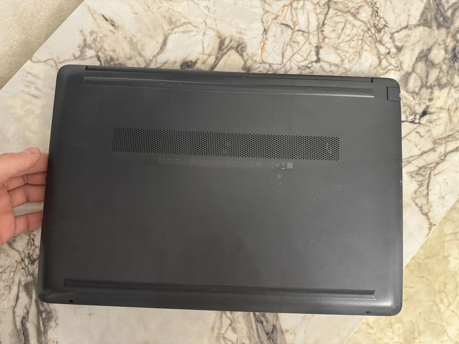 Laptop hp 15, I3