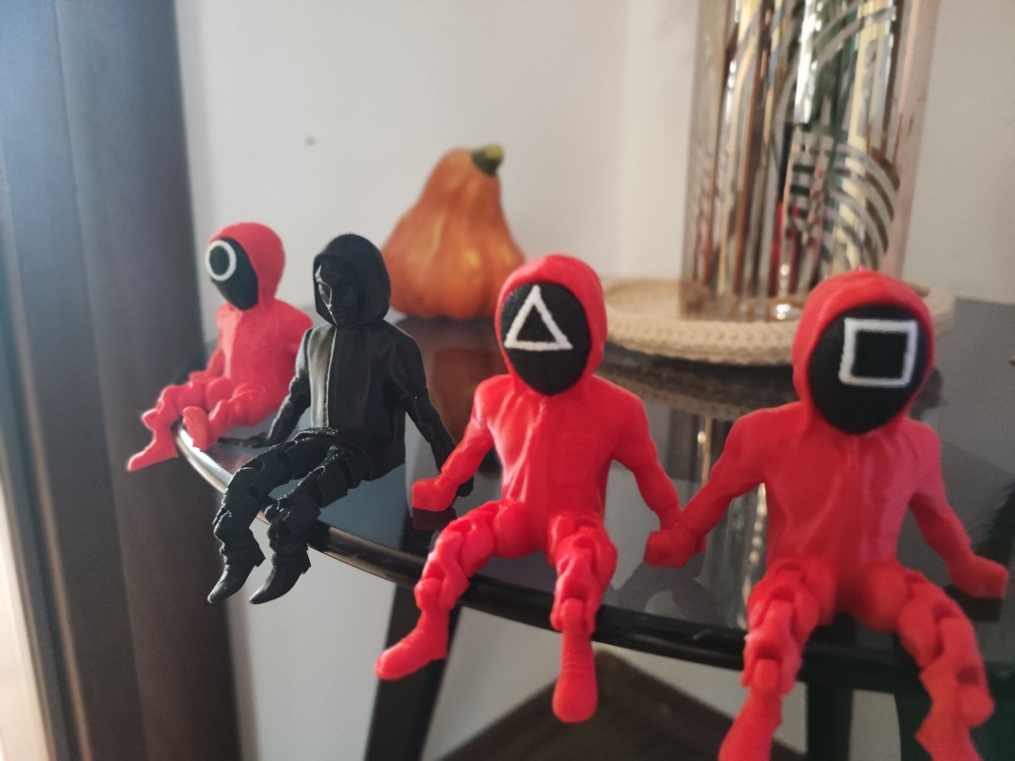 Figurine squid game