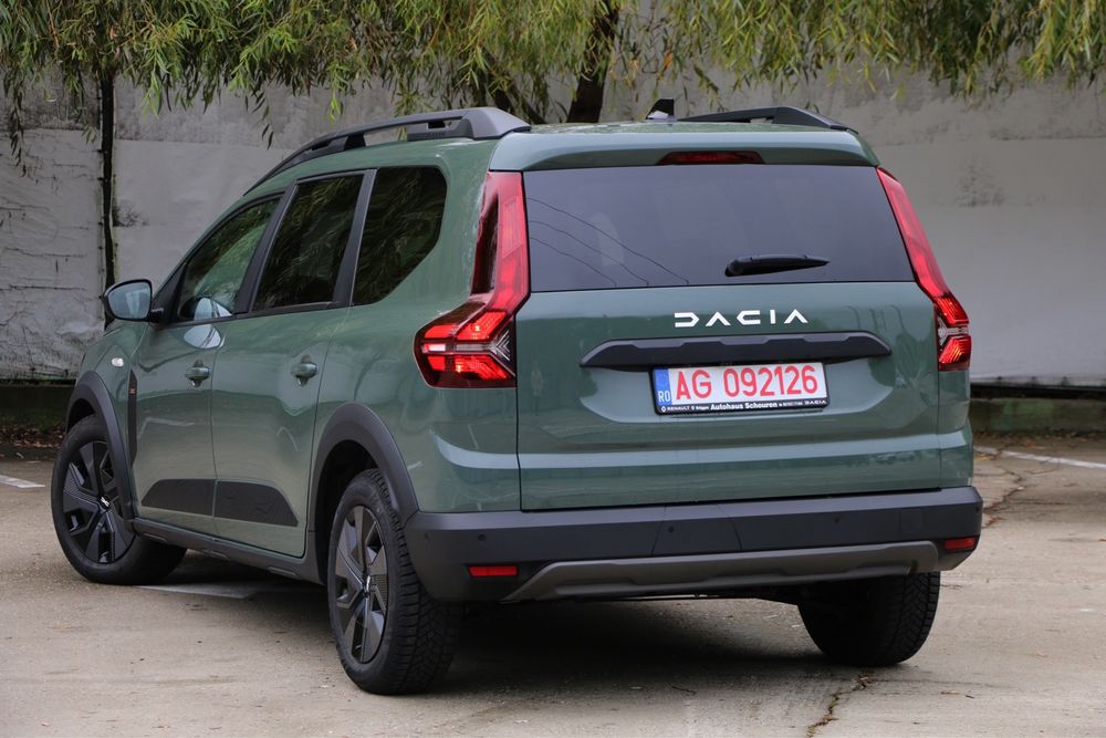 Dacia Jogger - 2023 - 18000km // 1.0 tCE - 110CP