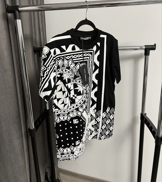 Tricou DOLCE GABBANA super calitate