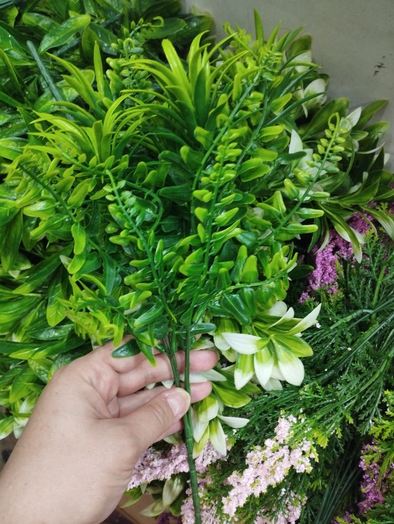 Искусственные цветы для кашпо