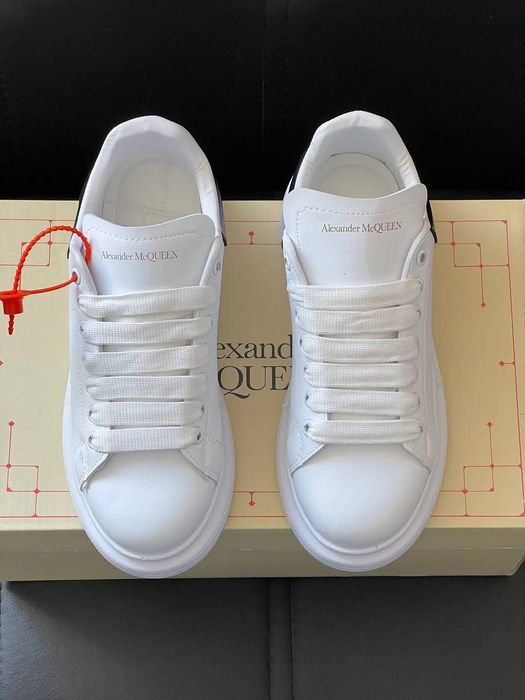 Alexander McQueen дамски маратонки