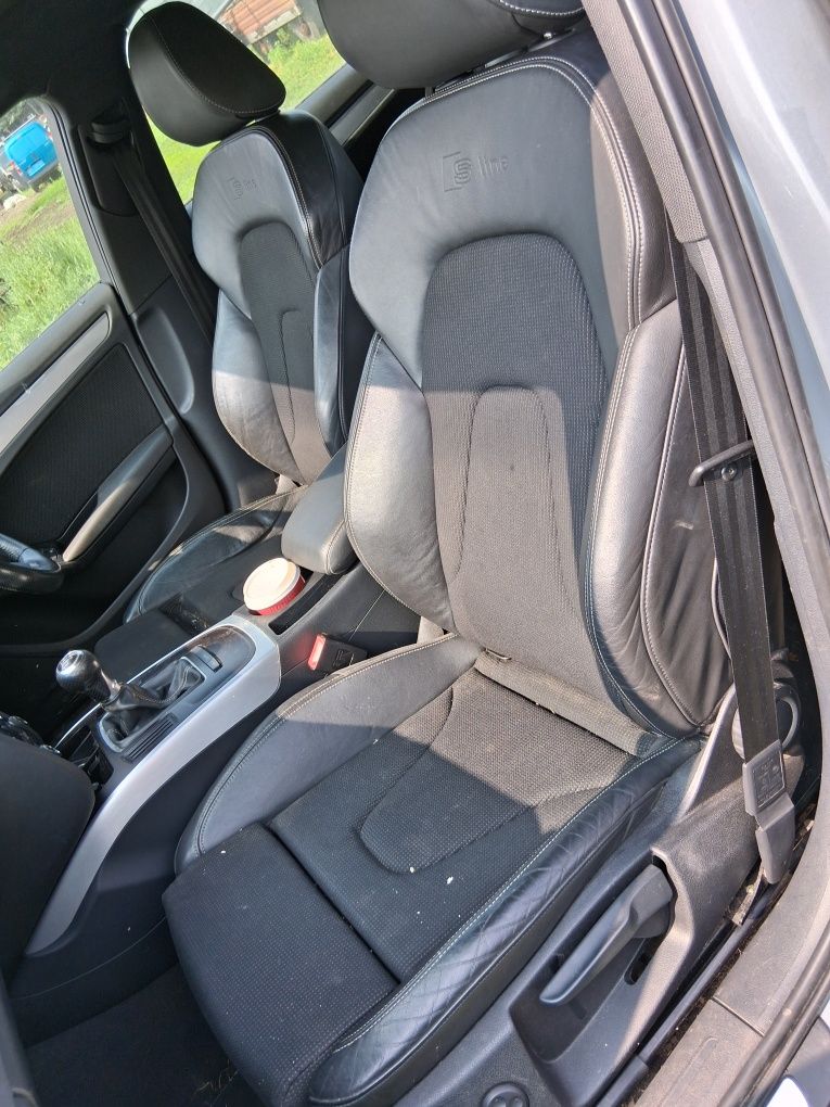 Interior audi a4 b8 s line in stare foarte buna