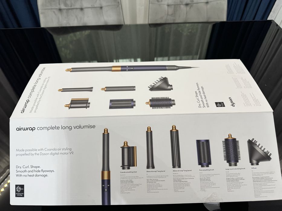 Dyson airwrap complete long volumise HS 05