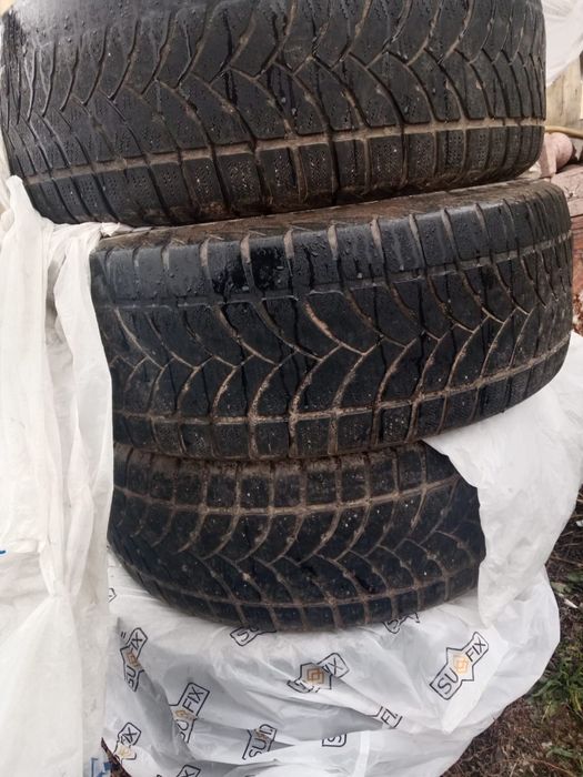 Шины продается 265/65/17